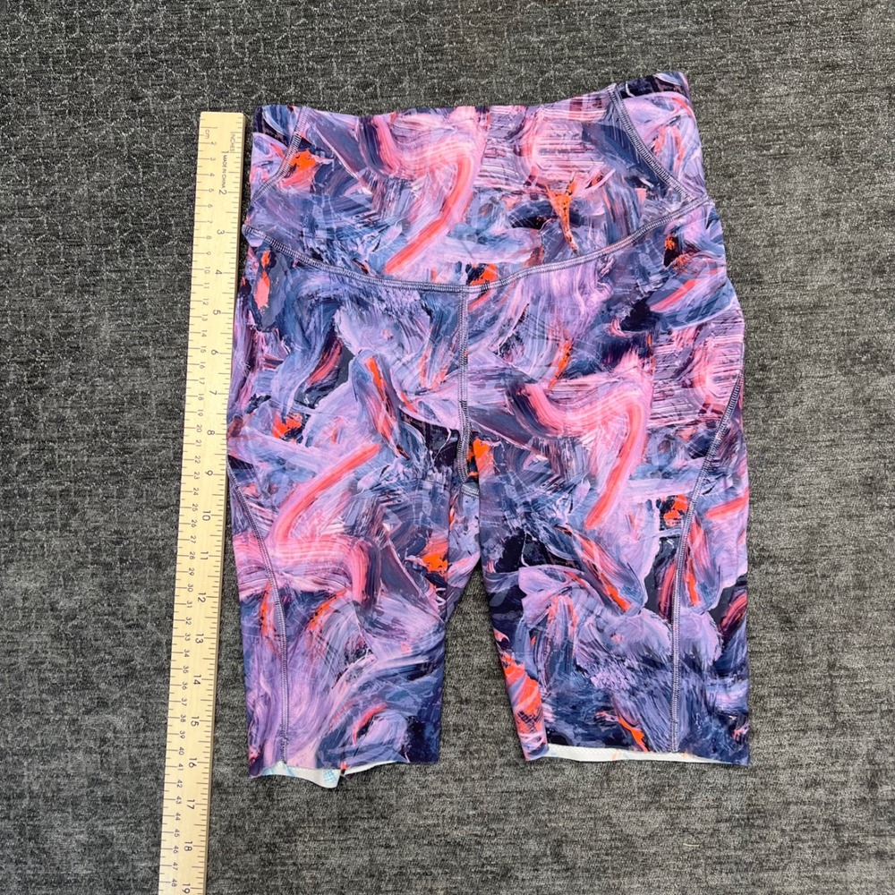 Lot of Lululemon Align‎ High Rise Bike Shorts Abstract Swirl Print Size 4 - Picture 2 of 9
